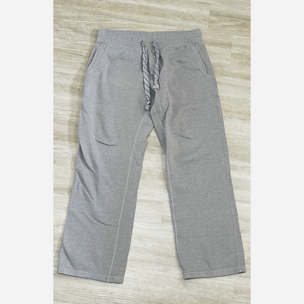 MENS Lululemon Gray Sweatpants, Size Large